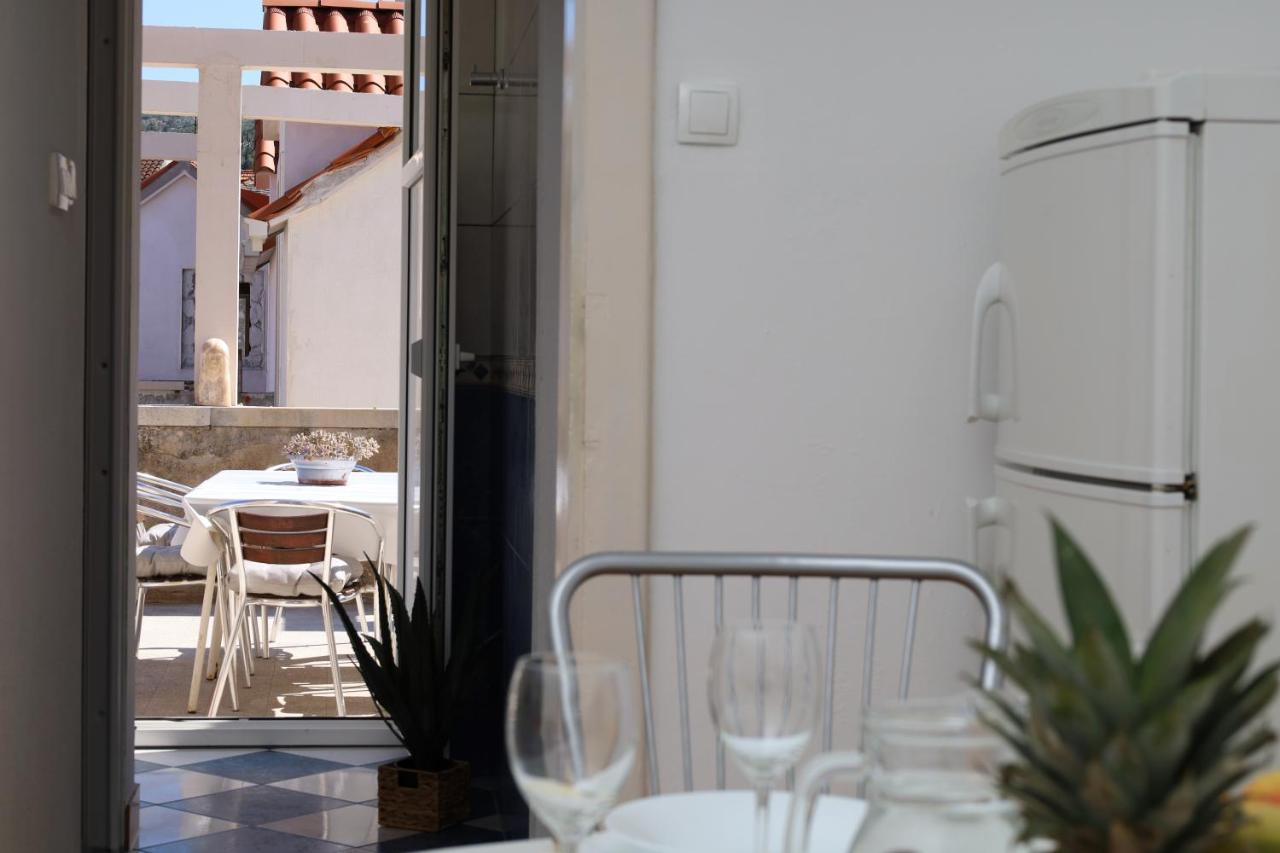 Apartman Dajana Supetar Exterior foto