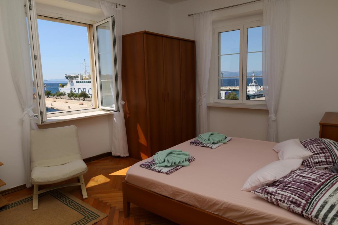 Apartman Dajana Supetar Exterior foto